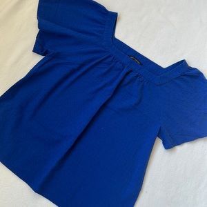 Banana Republic blue flutter sleeve top